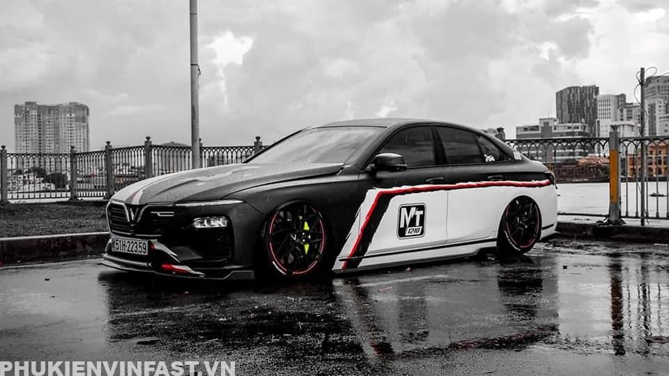 dán decal và viền giả crom