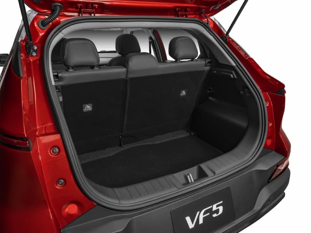 Cốp điện SetCar cắm giắc cho xe điện VinFast