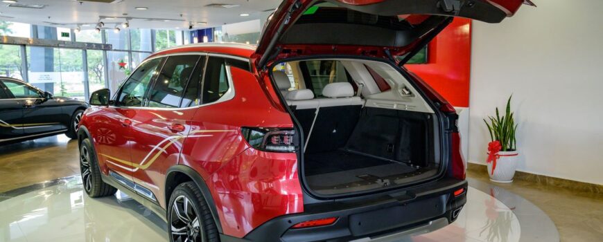 Cốp điện SetCar cắm giắc cho xe điện VinFast