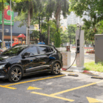 Mở trạm sạc cho xe điện VinFast