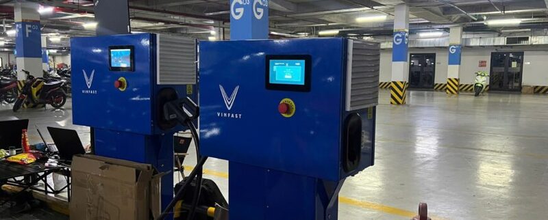 2 trụ sạc DC 20kW Link: Giải pháp sạc nhanh ô tô điện với nguồn điện 3 pha