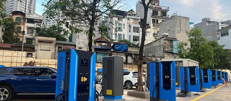 Mô hình sạc nhượng quyền V-Green VinFast hiện nay